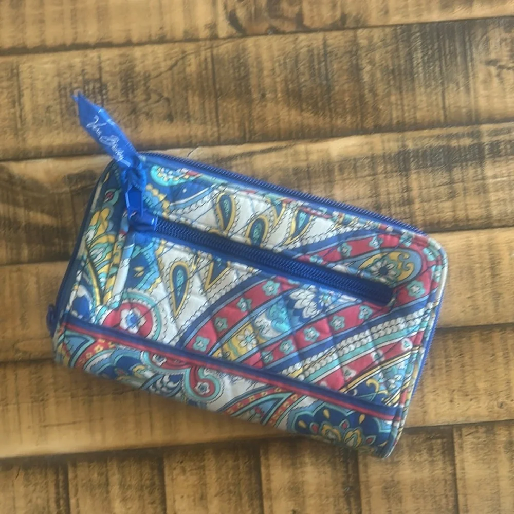 Vera Bradley Turn Lock Wallet (Marina Paisley) - Picture 5 of 10